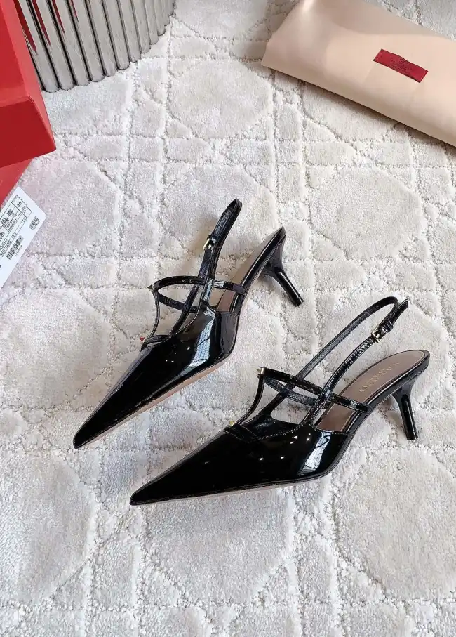 hype Valentino High Heels