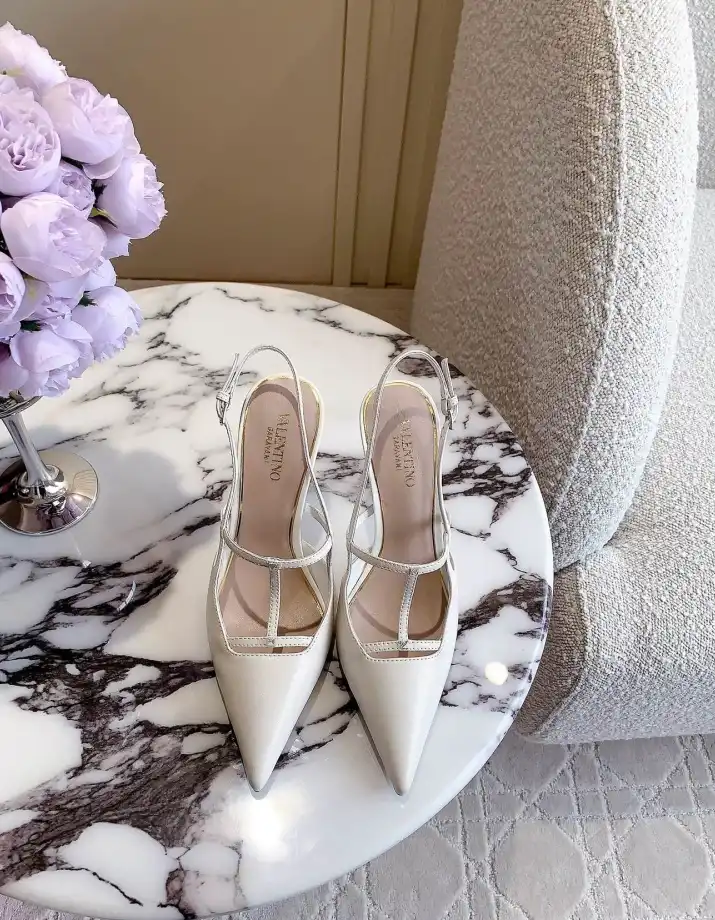 hype Valentino High Heels