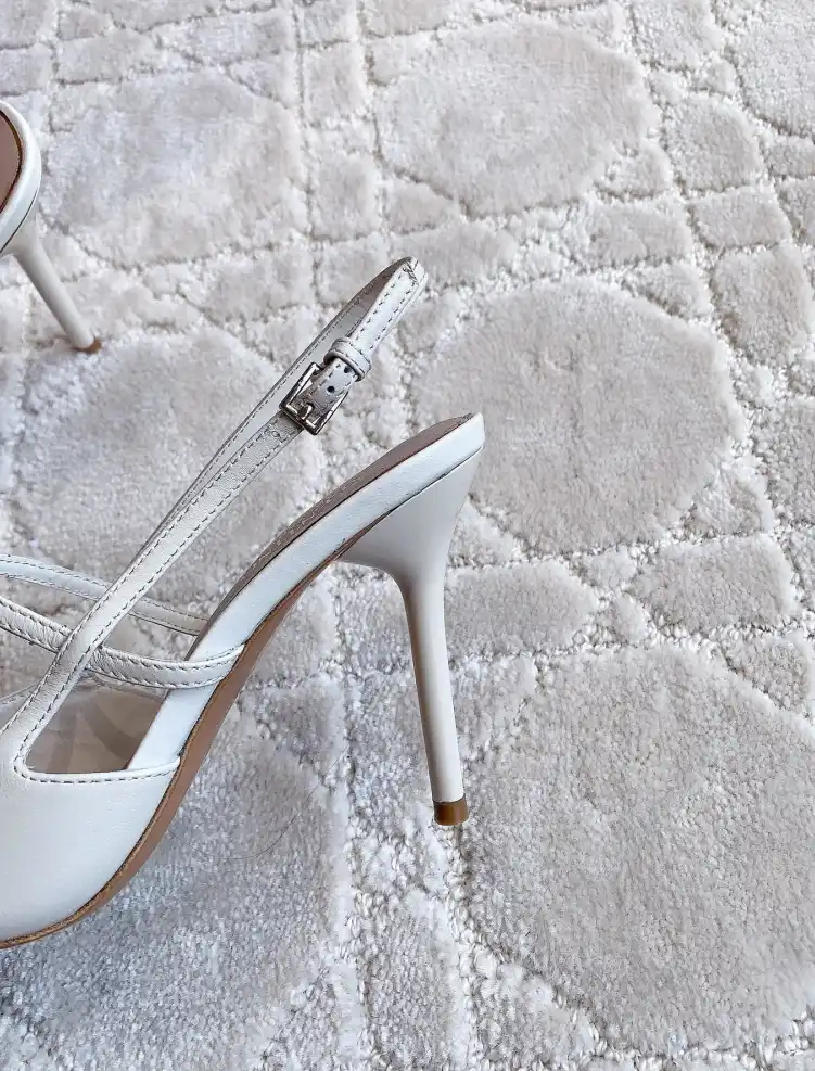 hype Valentino High Heels