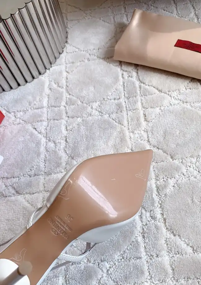 hype Valentino High Heels