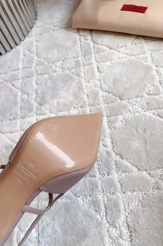 hype Valentino High Heels