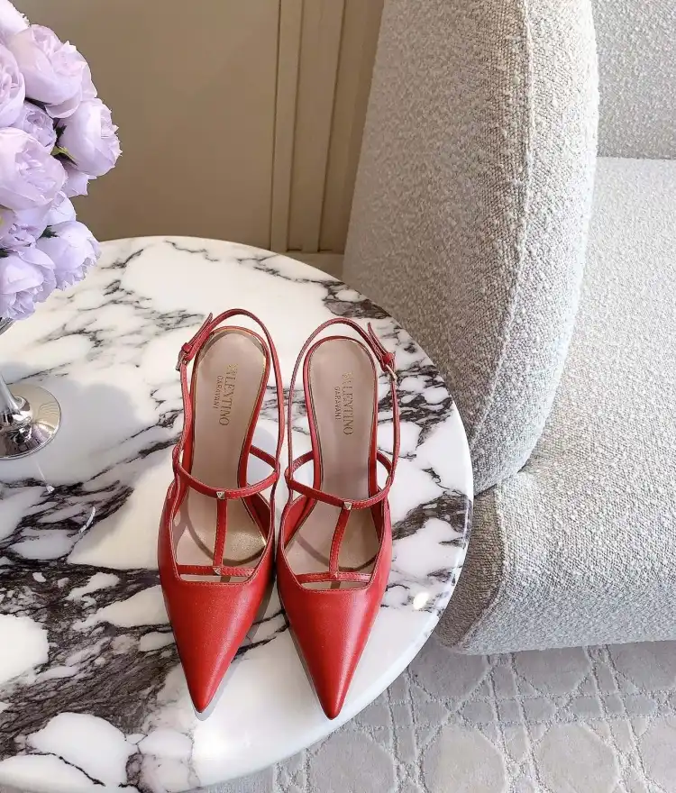 hype Valentino High Heels