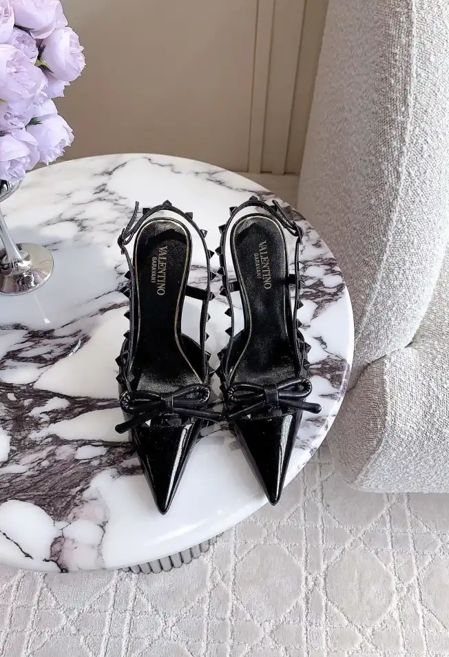 hype Valentino High Heels