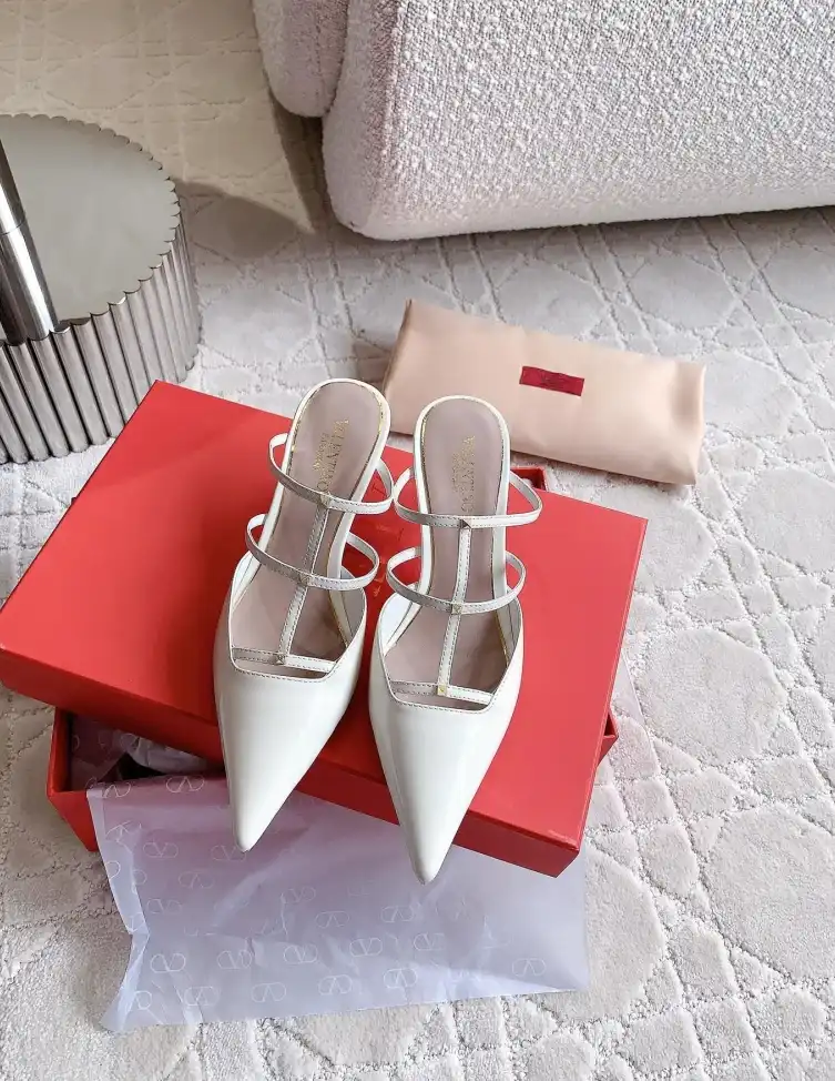 hype Valentino High Heels