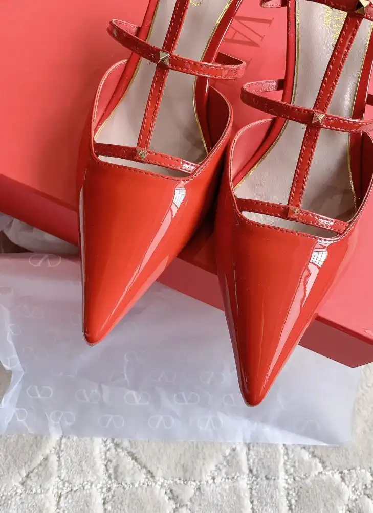 hype Valentino High Heels