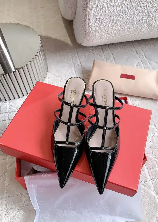 hype Valentino High Heels