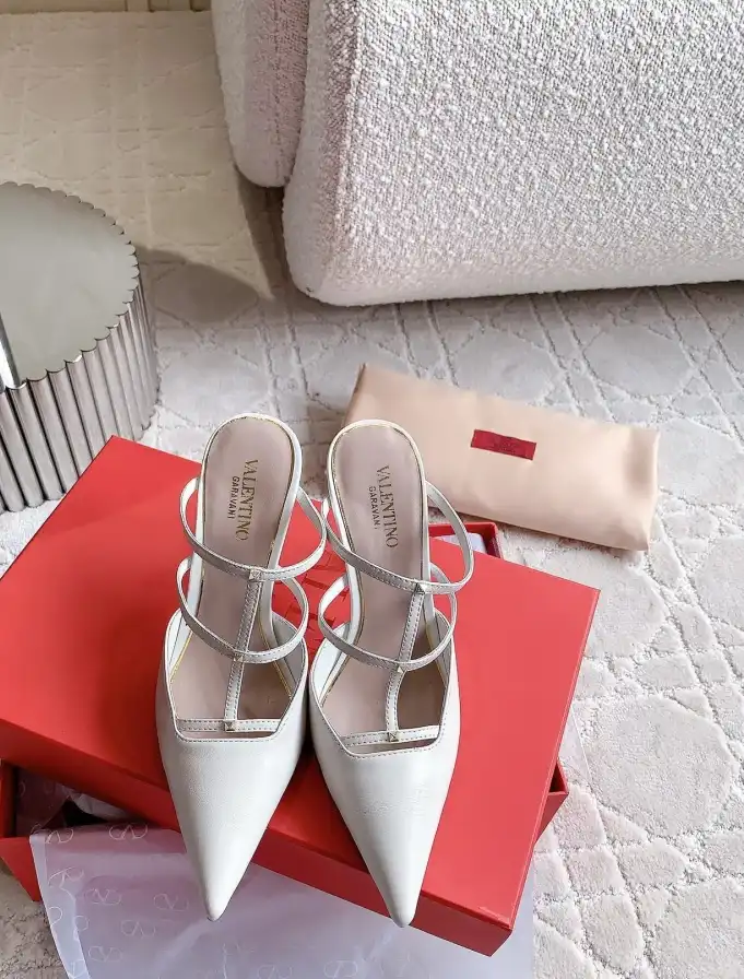 hype Valentino High Heels