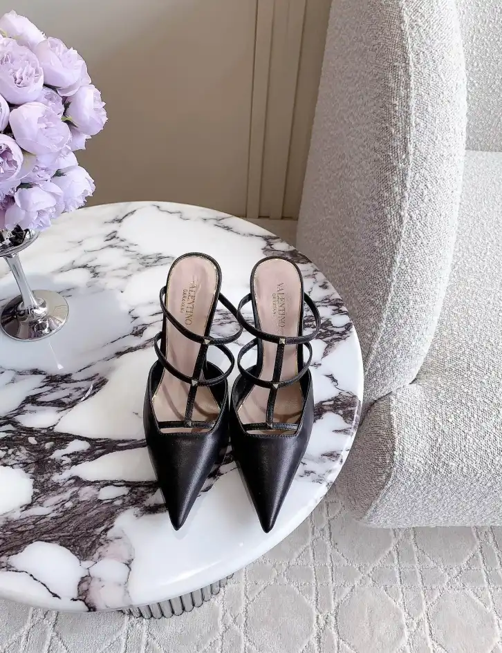 hype Valentino High Heels