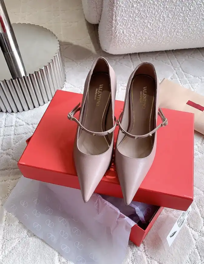 hype Valentino High Heels