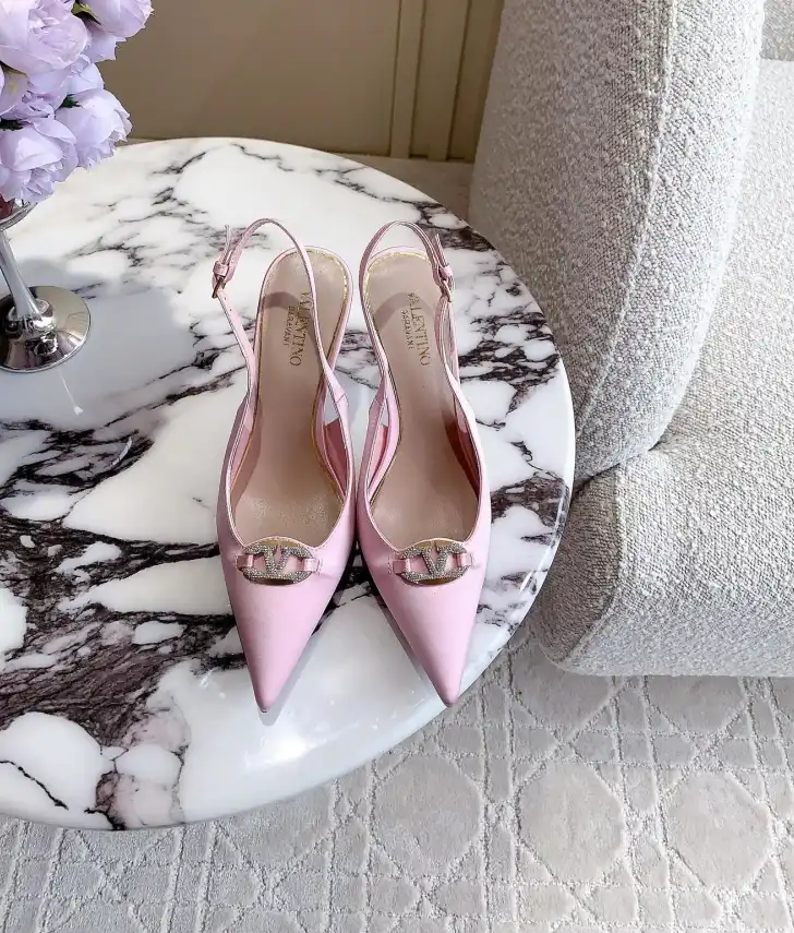 hype Valentino High Heels