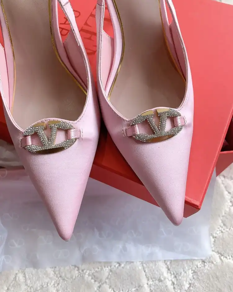 hype Valentino High Heels