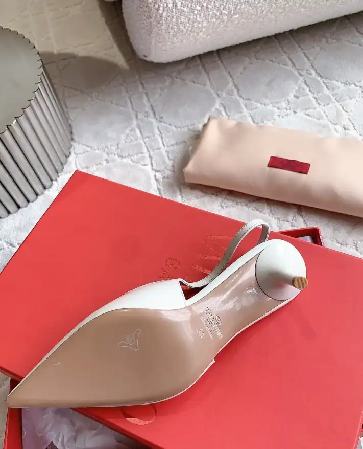 hype Valentino High Heels