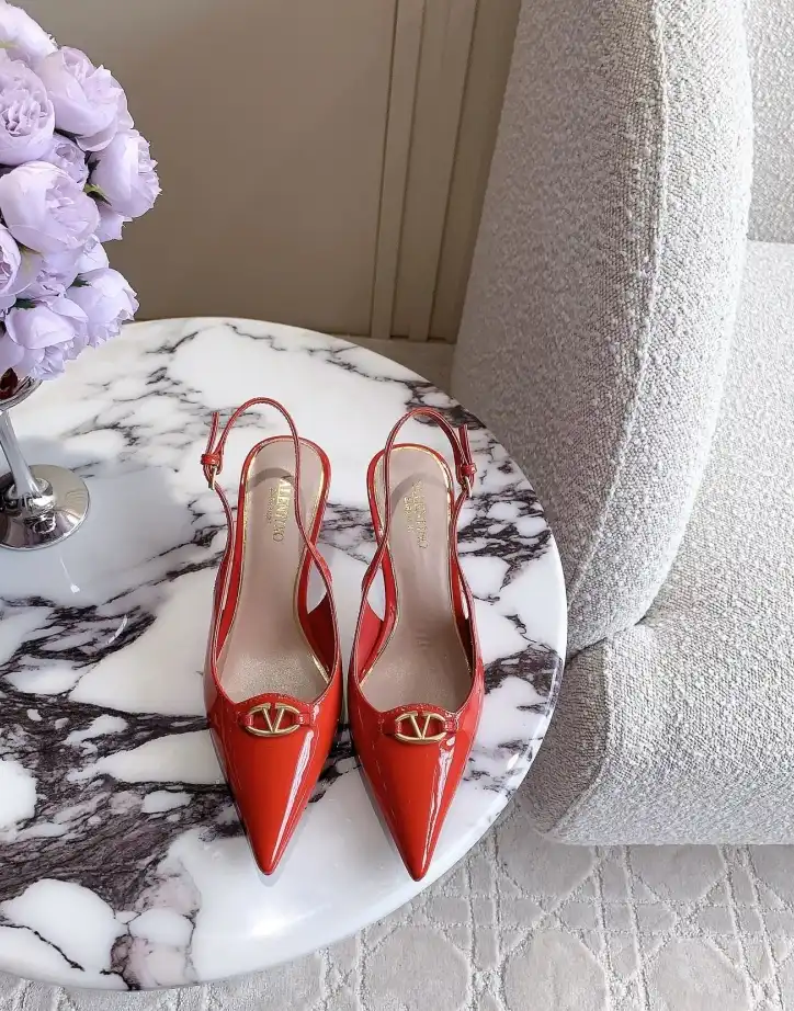 hype Valentino High Heels