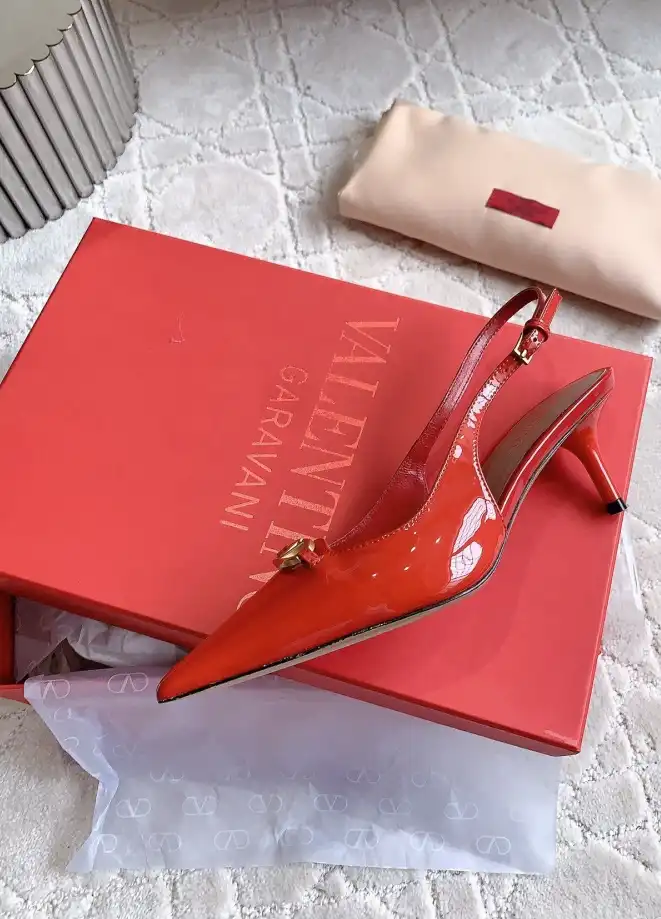 hype Valentino High Heels