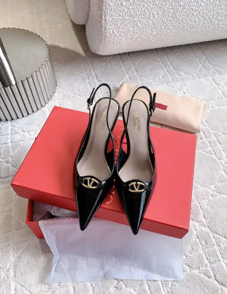 hype Valentino High Heels