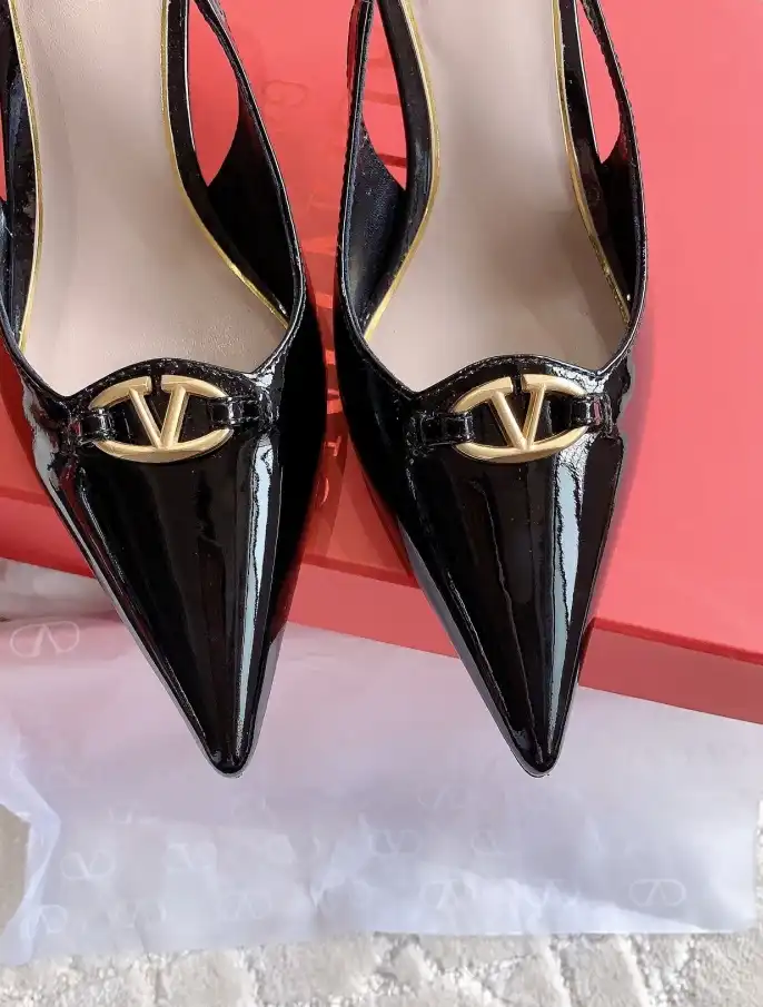 hype Valentino High Heels