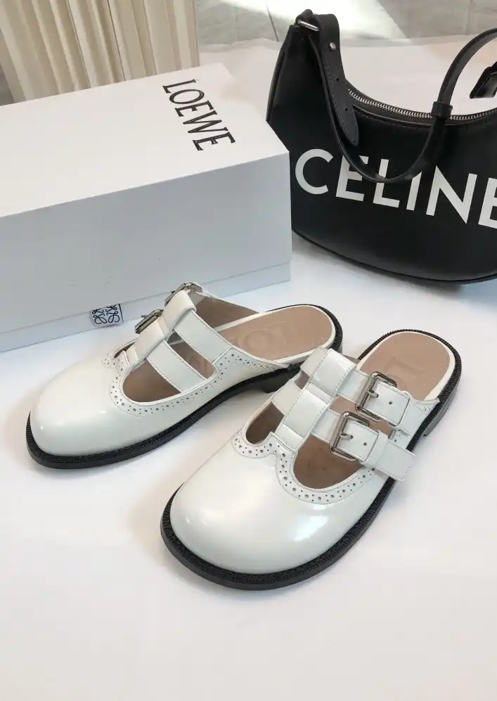 hype Loewe Slippers