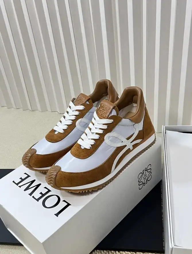 hype Loewe Sneakers