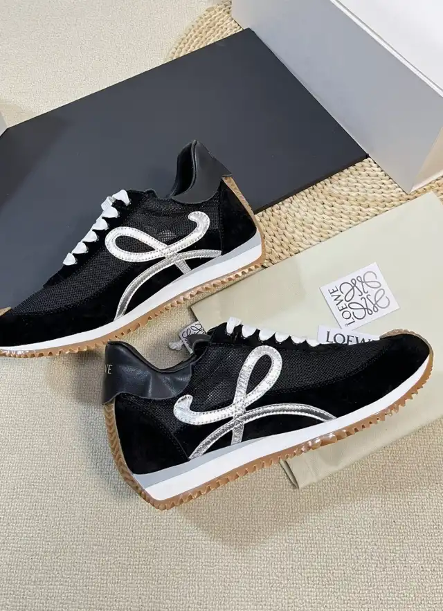 hype Loewe Sneakers