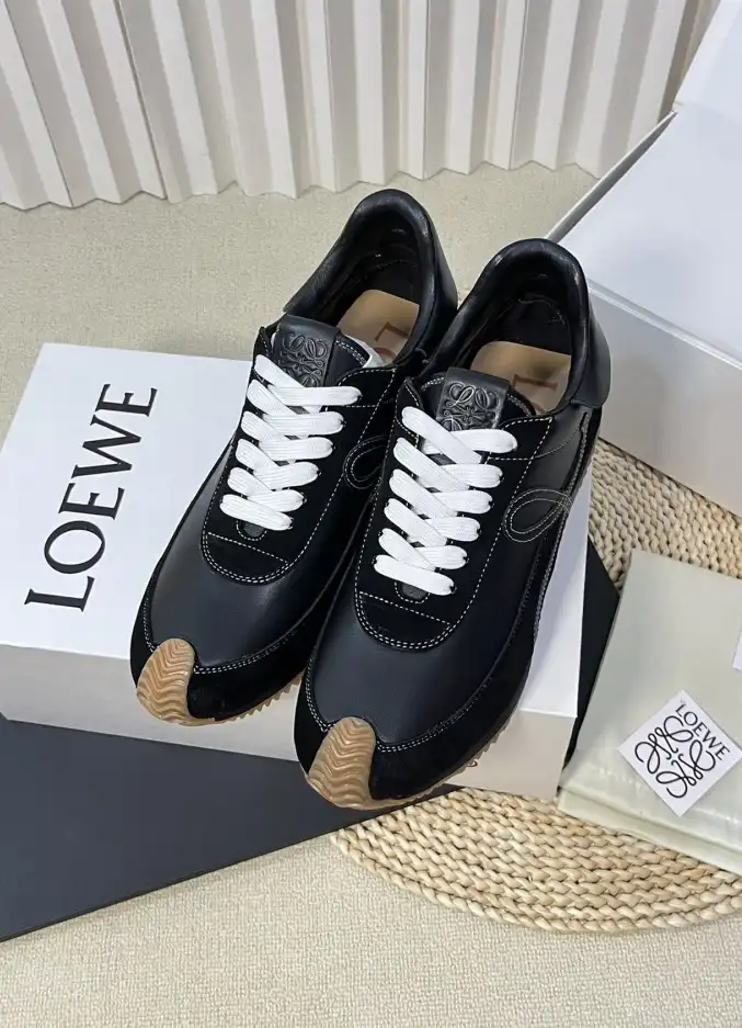 hype Loewe Sneakers