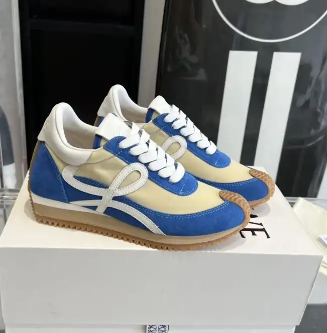 hype Loewe Sneakers