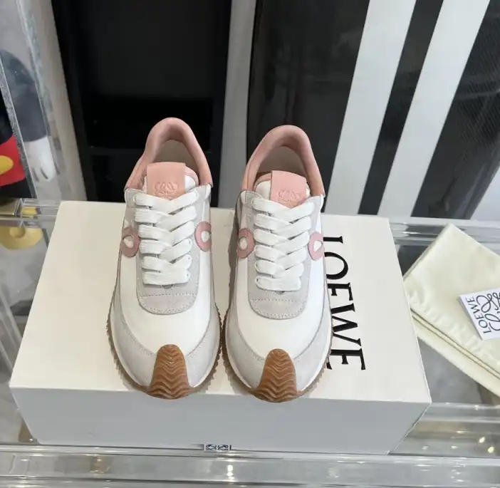 hype Loewe Sneakers