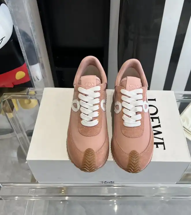 hype Loewe Sneakers