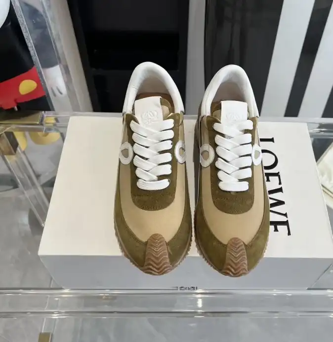 hype Loewe Sneakers