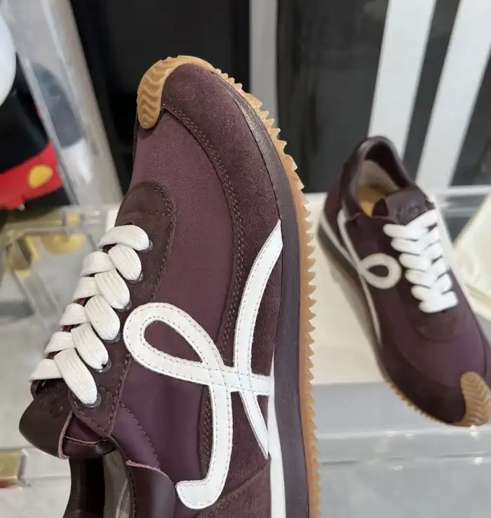 hype Loewe Sneakers