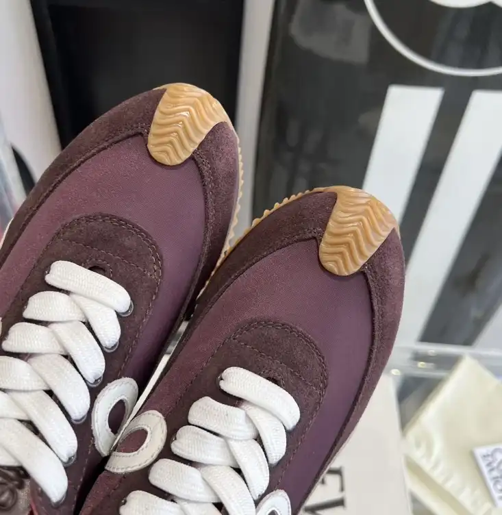 hype Loewe Sneakers