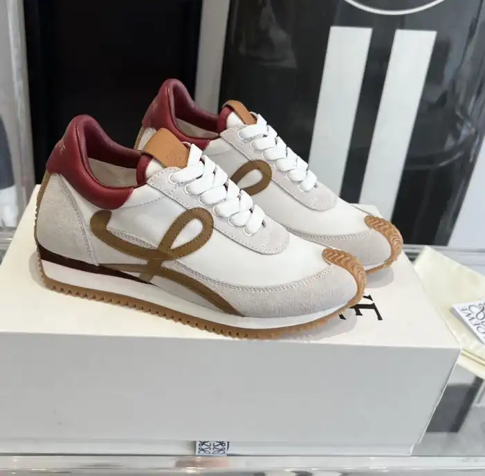 hype Loewe Sneakers