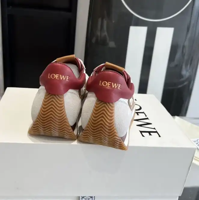 hype Loewe Sneakers