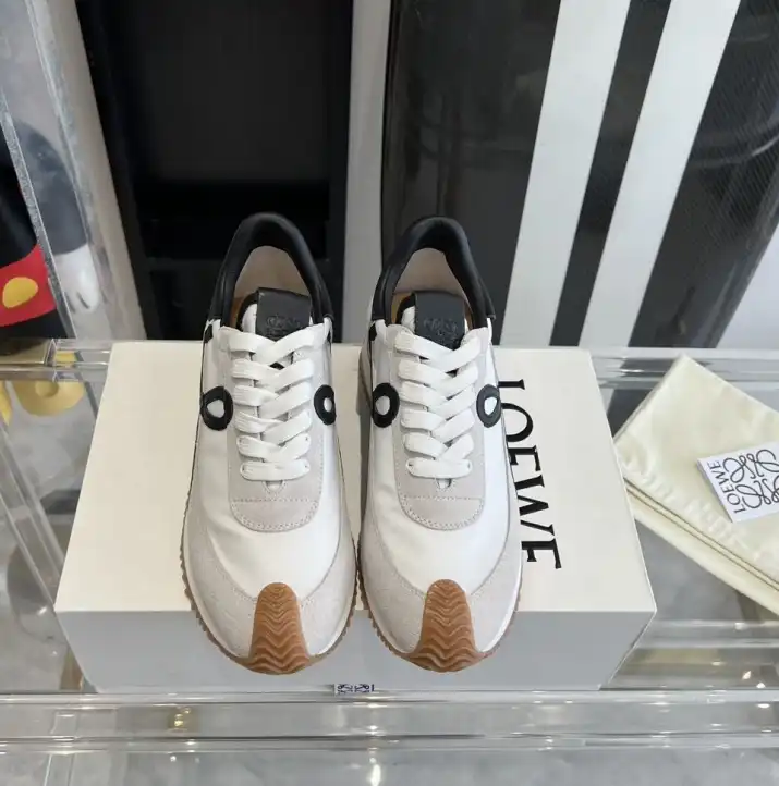 hype Loewe Sneakers