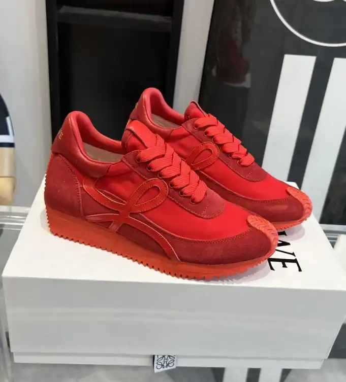 hype Loewe Sneakers