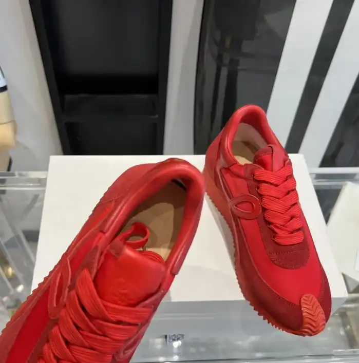 hype Loewe Sneakers