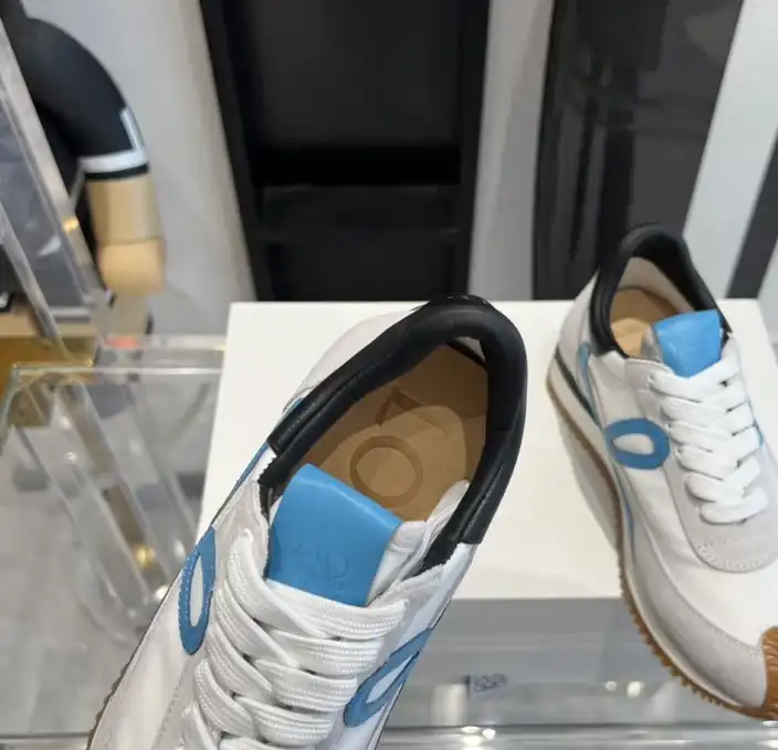 hype Loewe Sneakers