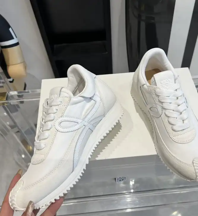 hype Loewe Sneakers