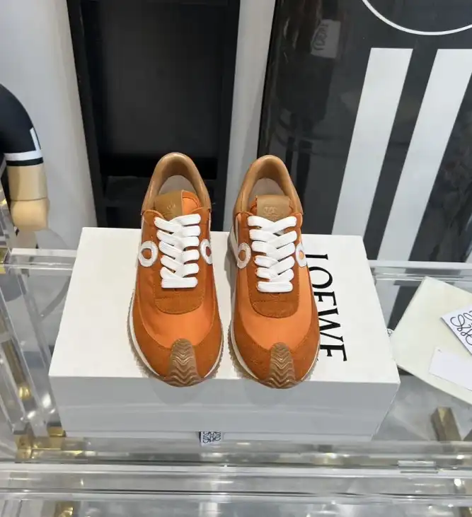 hype Loewe Sneakers