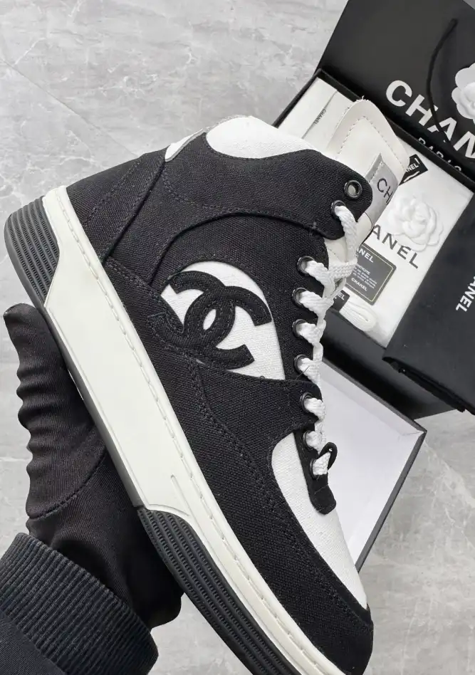 hype Chanel Sneakers