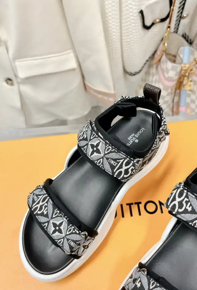 hype LV Sandals