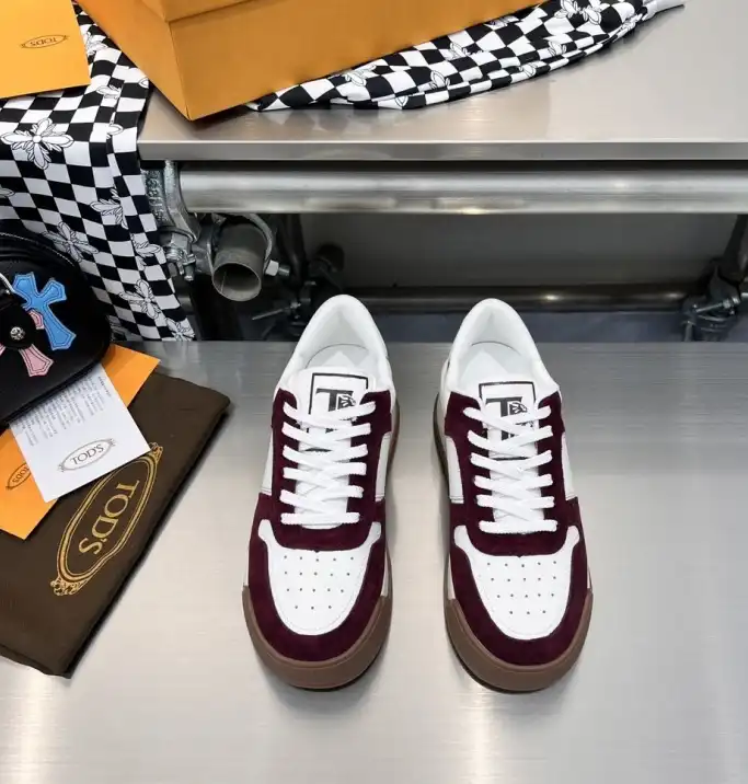 hype Louis Vuitton Sneakers