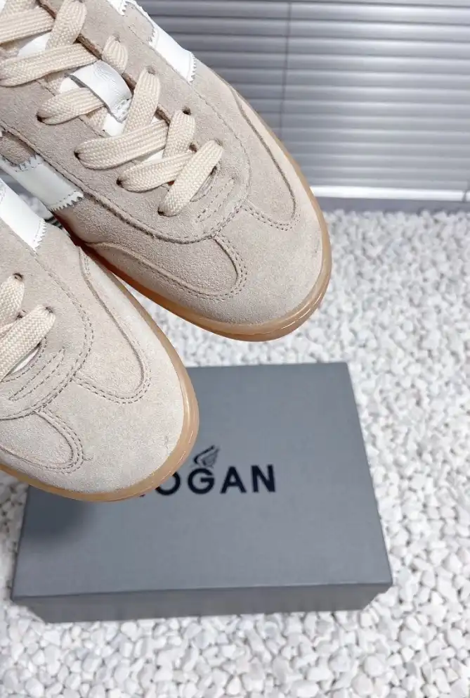 hype Hogan Sneakers