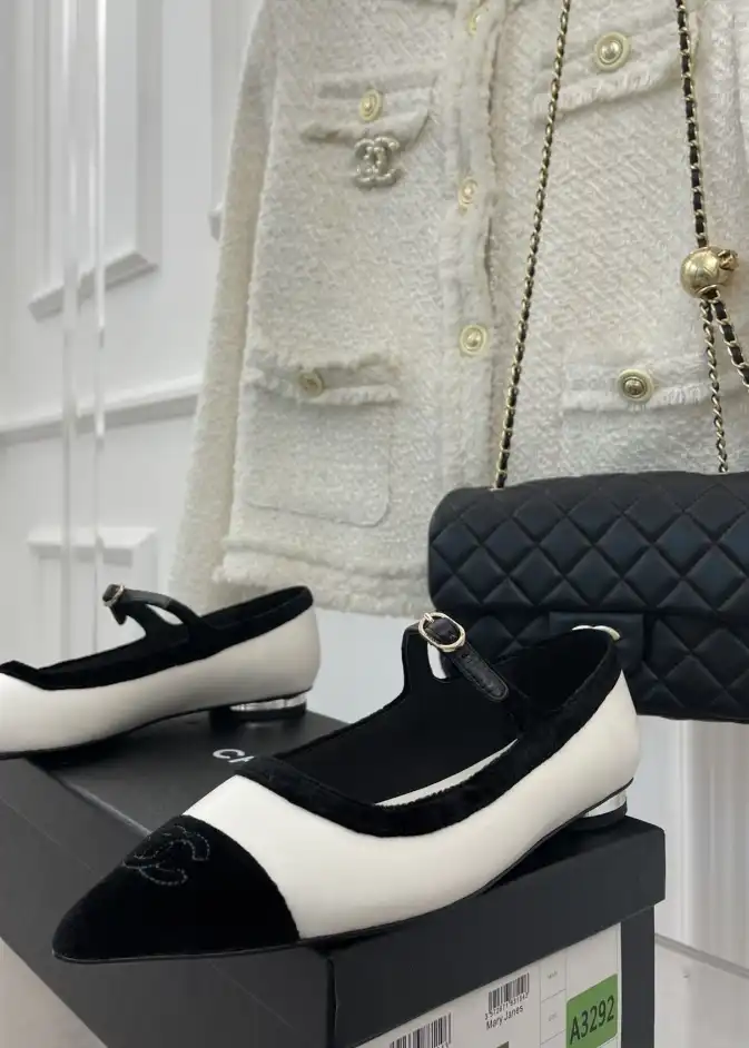 hype Chanel Flat Shoes