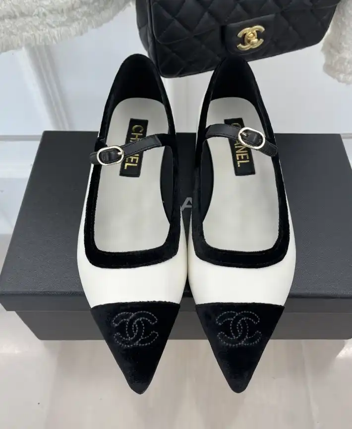 hype Chanel Flat Shoes