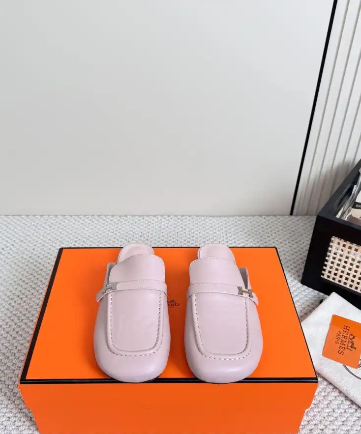 hype Hermes Slippers