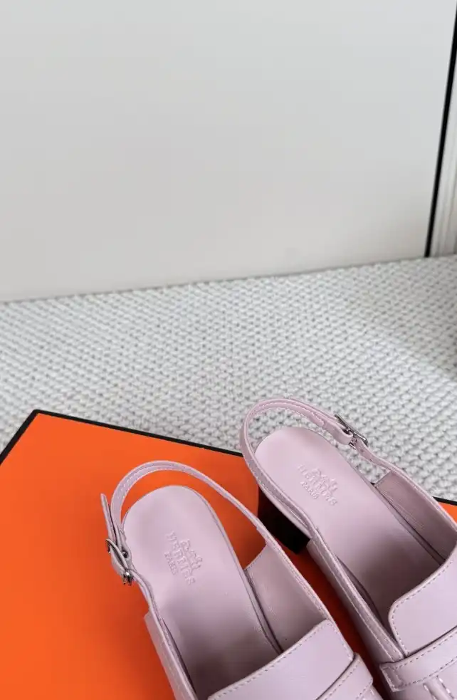 hype Hermes Sandals