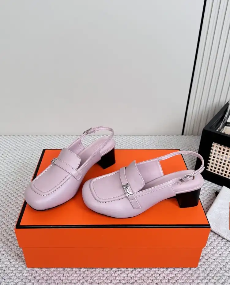 hype Hermes Sandals