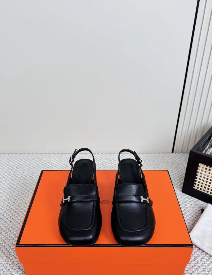 hype Hermes Sandals