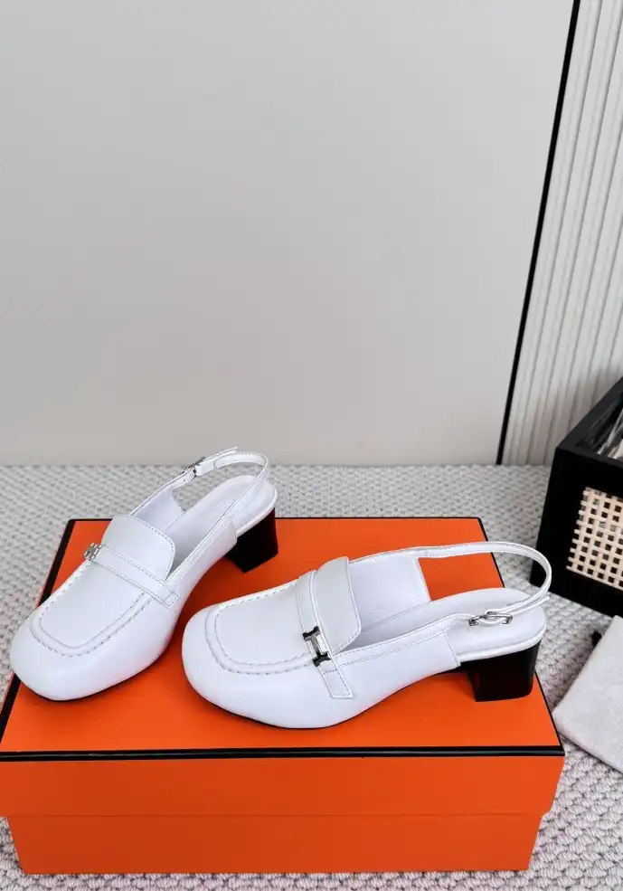 hype Hermes Sandals