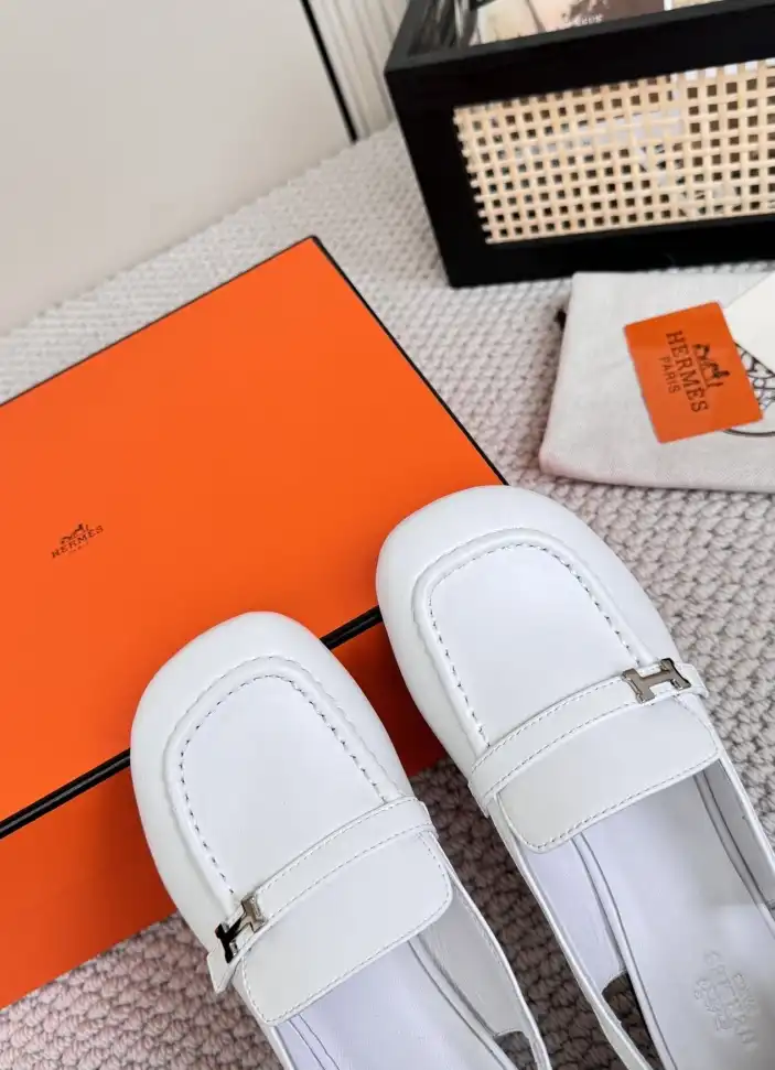 hype Hermes Sandals